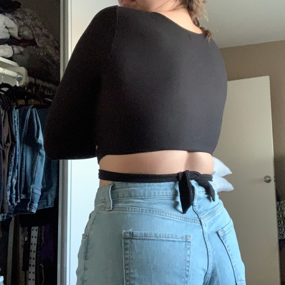 UO Black Cross Shirt - Picture 3 of 4